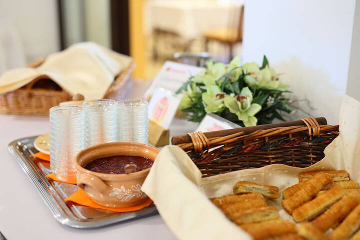Dining 59 of 81