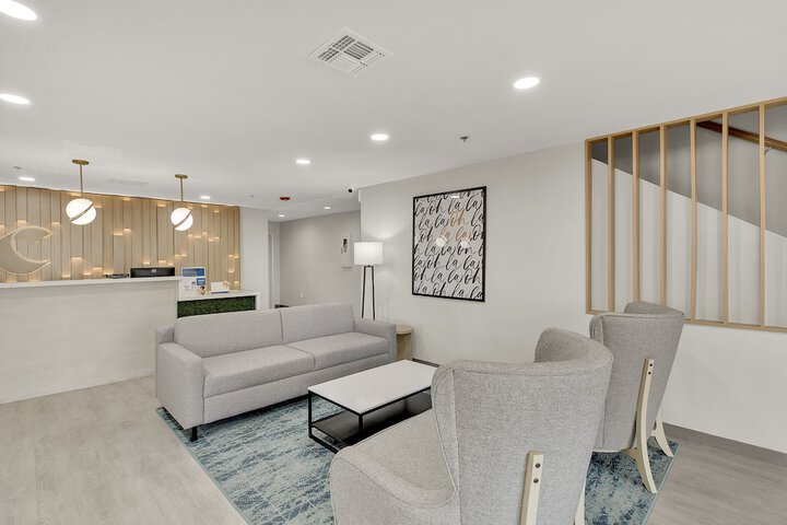 Guest Lobby
