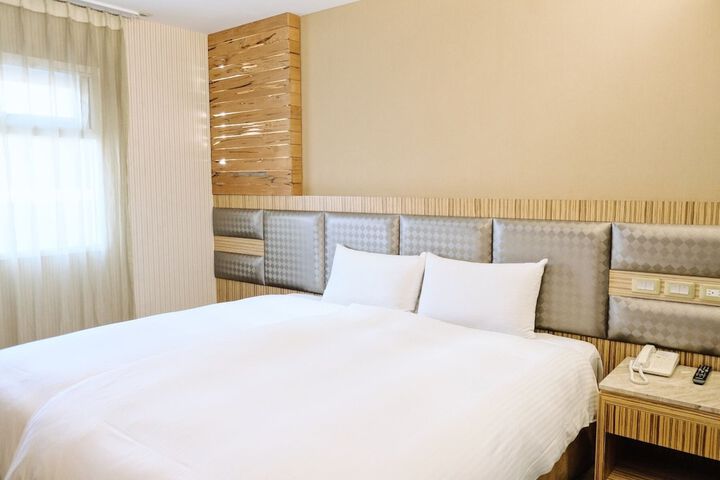 Room 40 of 66