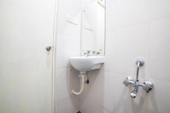 OYO 6375 PERUNGUDI