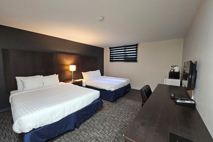 Room 3 of 17