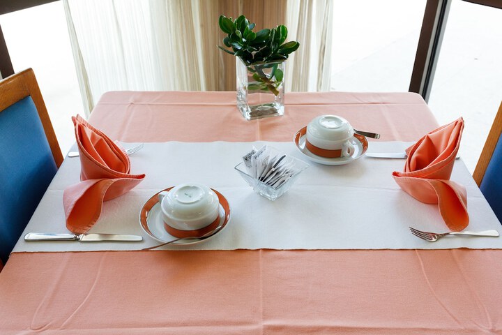Breakfast/Coffee Service 21 of 31