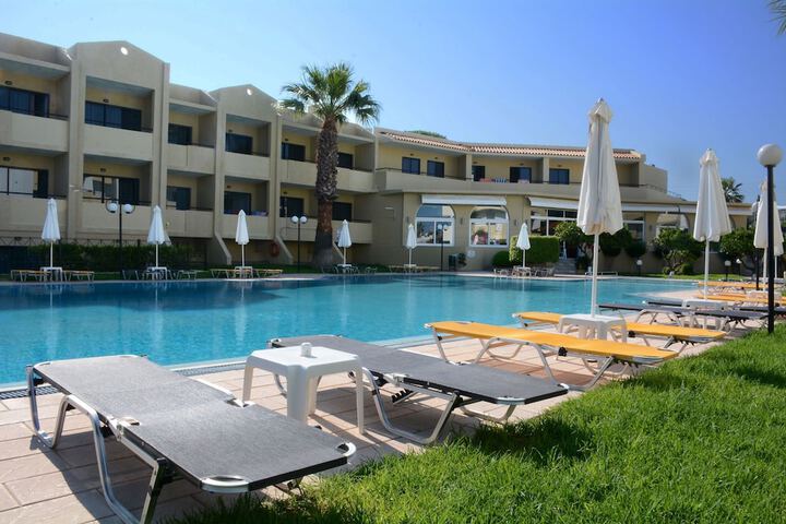 Pool 12 of 29