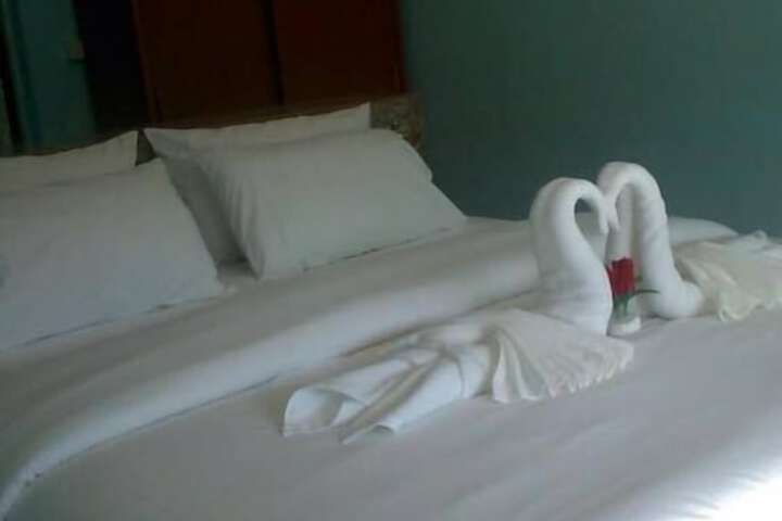 Room 14 of 50