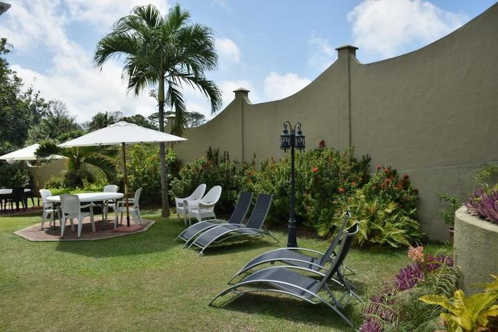 Pools & Facilities