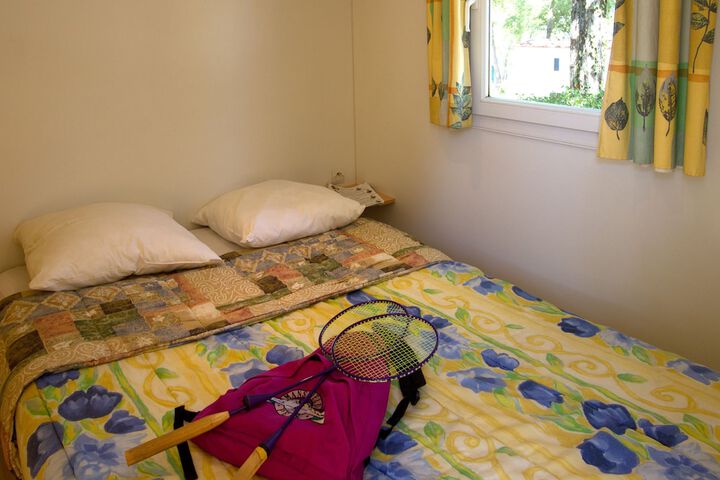 Room 2 of 28