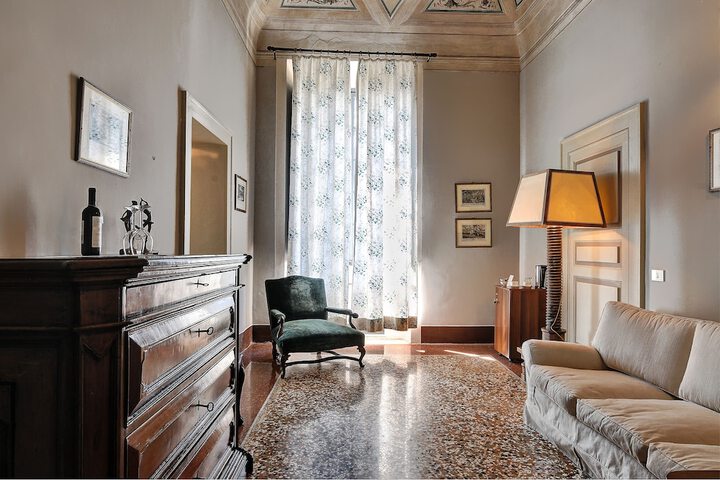 Room 56 of 161