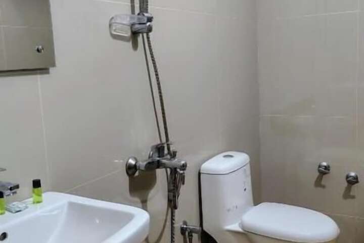 Room 20 of 27