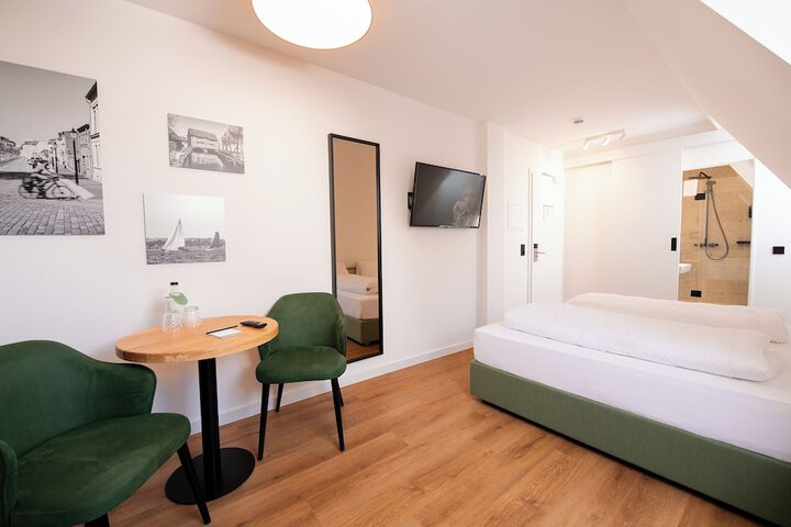 Room 20 of 55