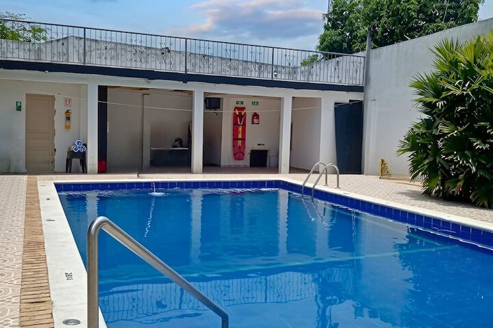 Pool 26 of 33