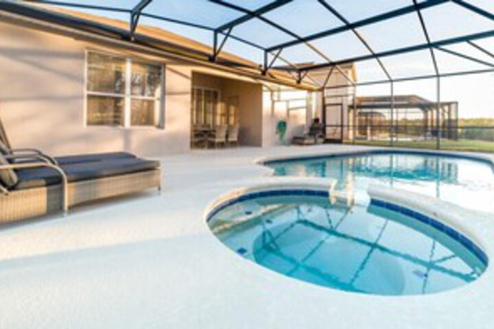 Pool 19 of 34