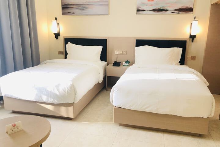 Room 18 of 39