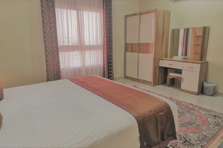Room 10 of 43