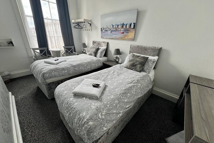 Room 63 of 125