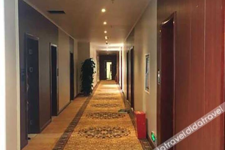 Hotel Interior 11 of 27