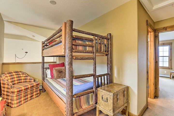 Room 8 of 27