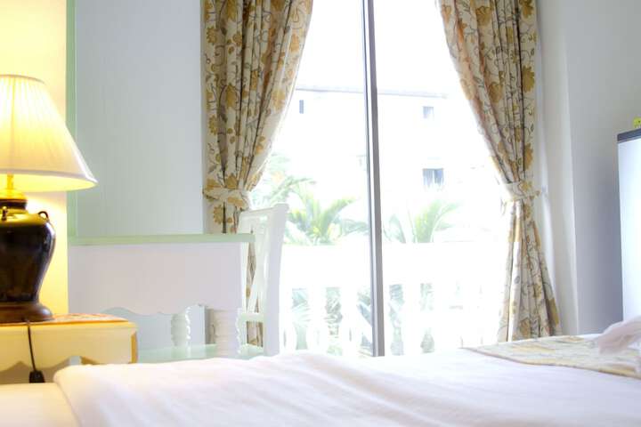 Room 13 of 55