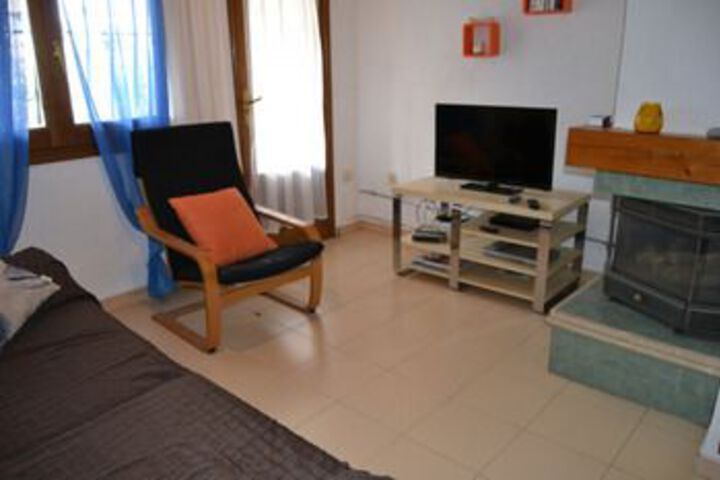 Room 26 of 42
