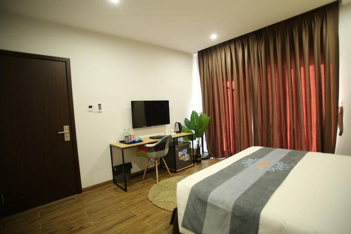 Room 38 of 49