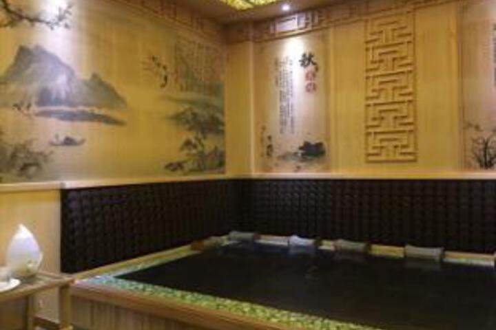 Pinson Hotel
