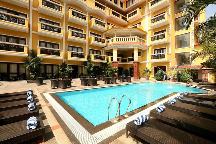 Pool 59 of 102