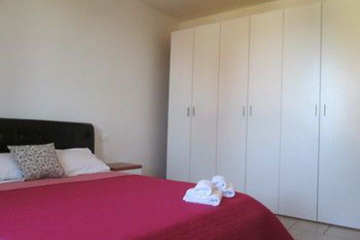 Room 16 of 32