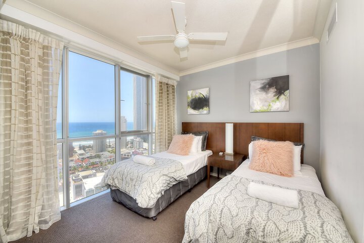 Room 4 of 31