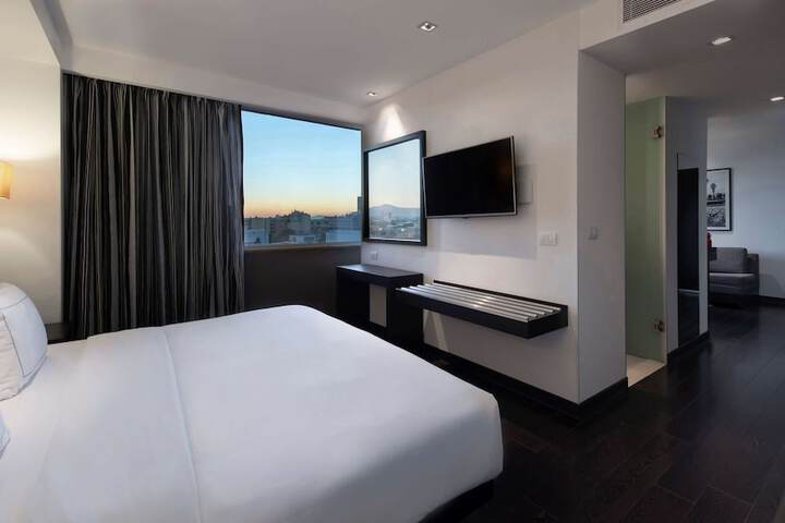 Room 38 of 115