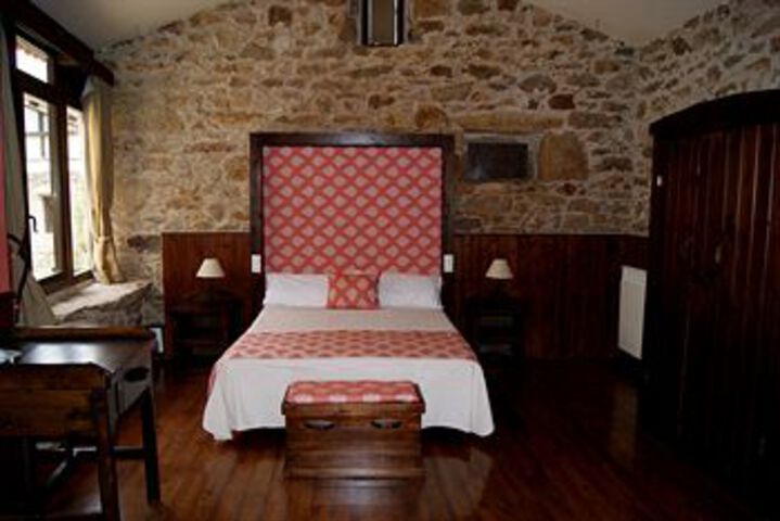 Room 14 of 40