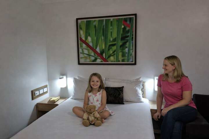 Room 21 of 69