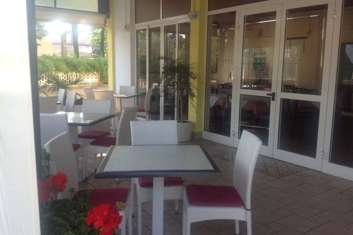 Restaurants