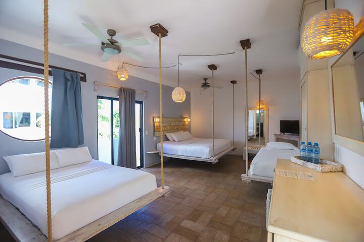 Room 20 of 133