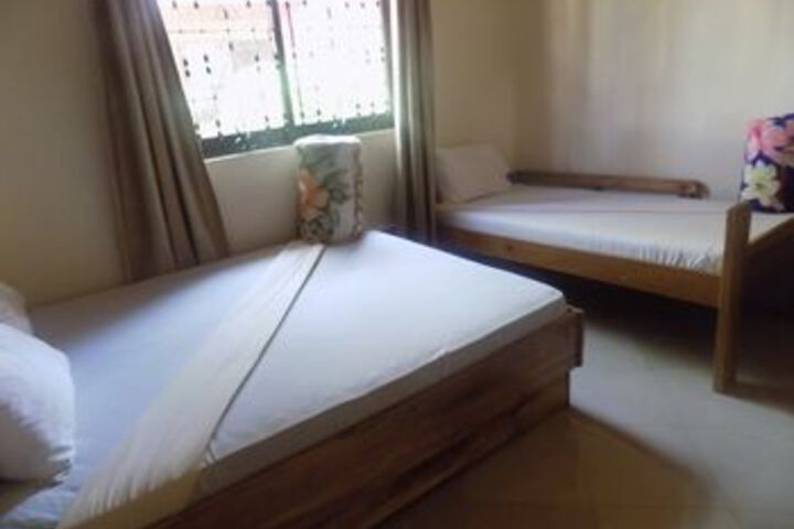 Room 33 of 67