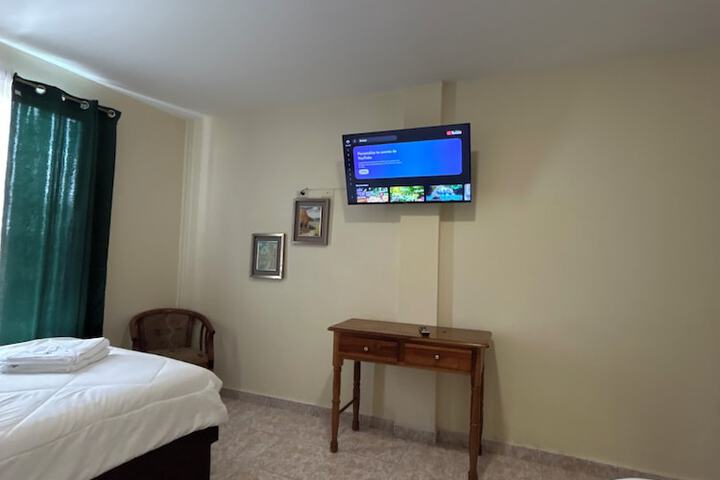 Room 19 of 39
