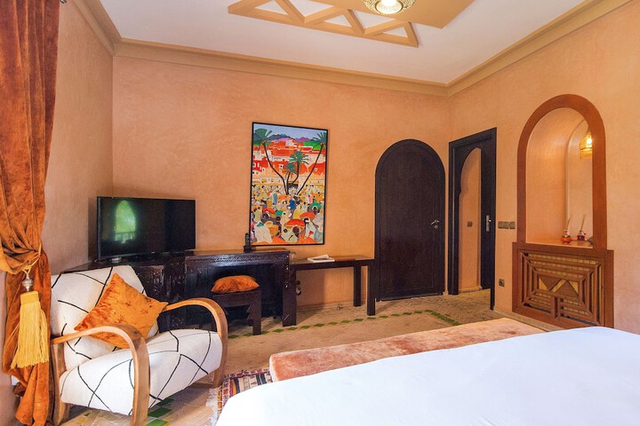 Room 23 of 65