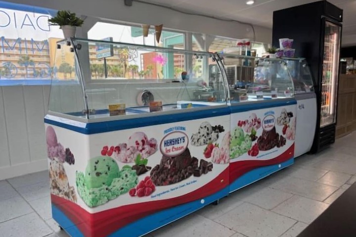 Snack bar