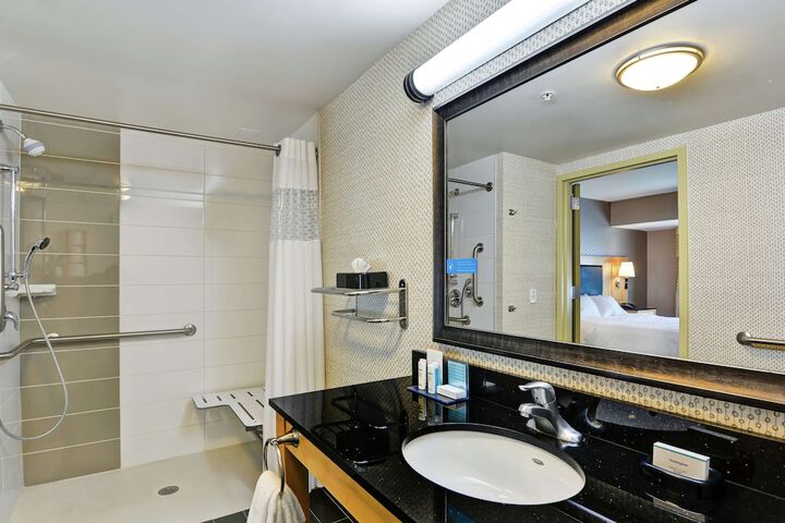 Bathroom shower