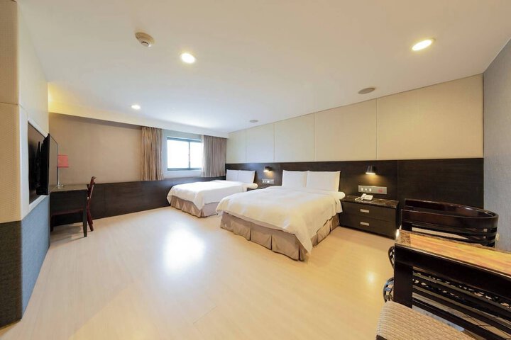 Room 15 of 24