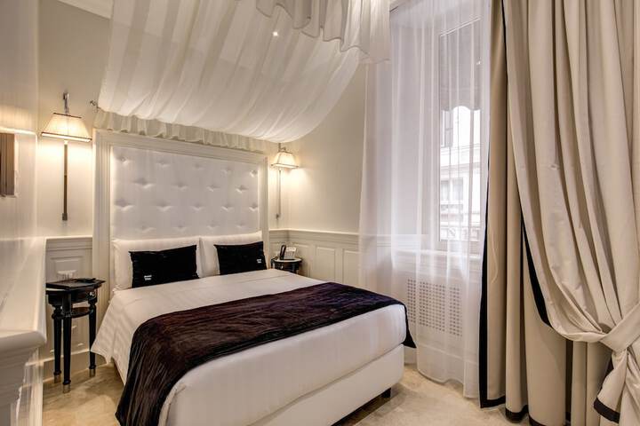 Hotel Tito