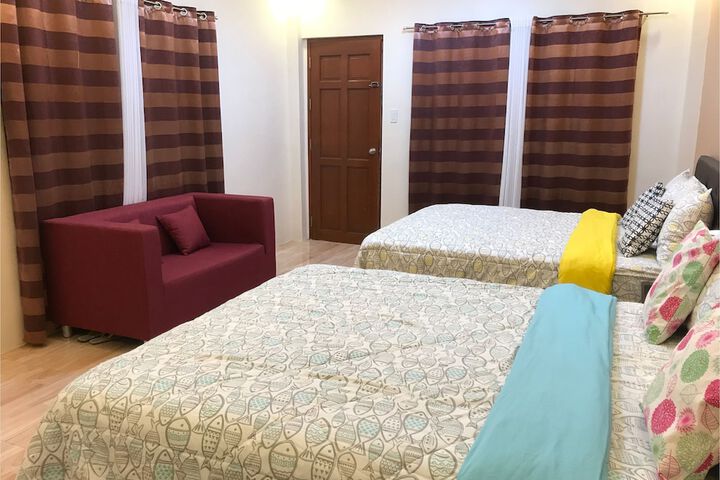 Room 15 of 42