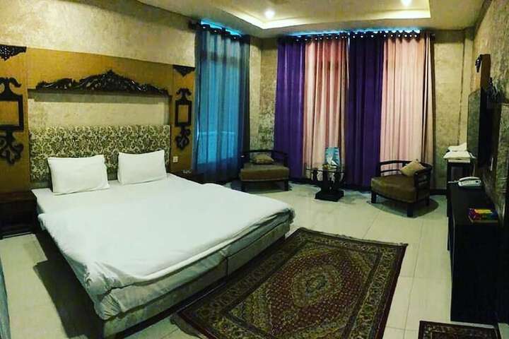 Room 22 of 57