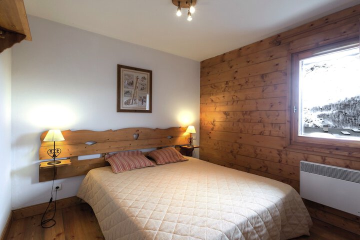 Room 3 of 26