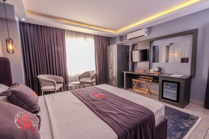 Room 20 of 49
