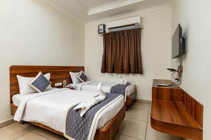 Hotel Lakshmi Grand