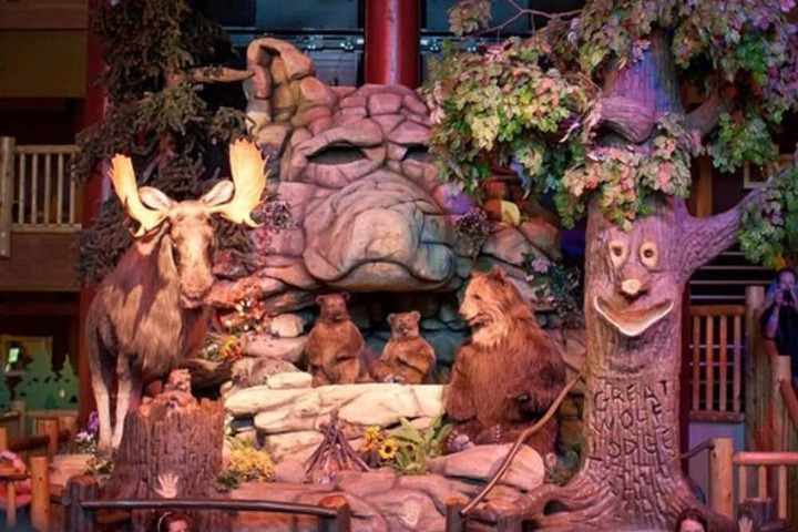 Entrance & Lobby