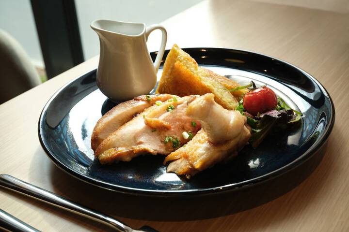 Dining 53 of 69