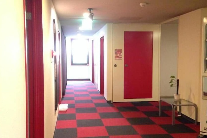 Ballroom/Hall 30 of 31