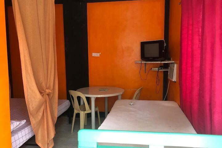 Room 14 of 52