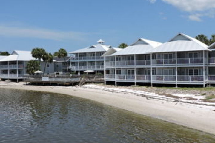 Island Place Condominium Association Inc in Cedar Key, FL