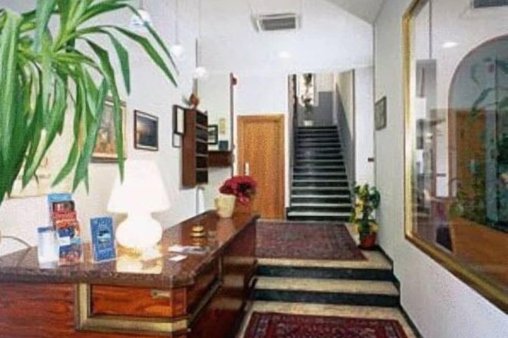 Guest Lobby